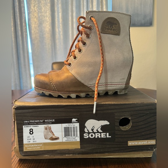 SOREL Natural 1964 Premium Canvas Wedge Boots - Picture 2 of 5